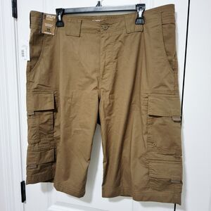 Roundtree & Yorke Men's Utility Cargo Shorts Long 13" Inseam Size 38 Waist NWT